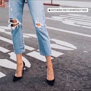 Levi’s Wedgie Fit authentically yours